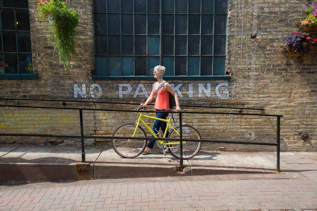 city bike commuter bike